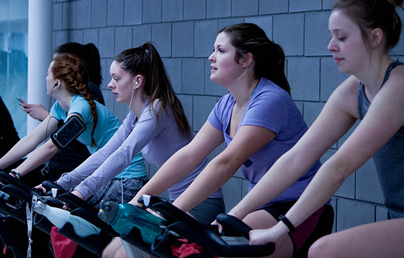 Does Riding a Stationary Bike Help You Lose Stomach Fat? 1